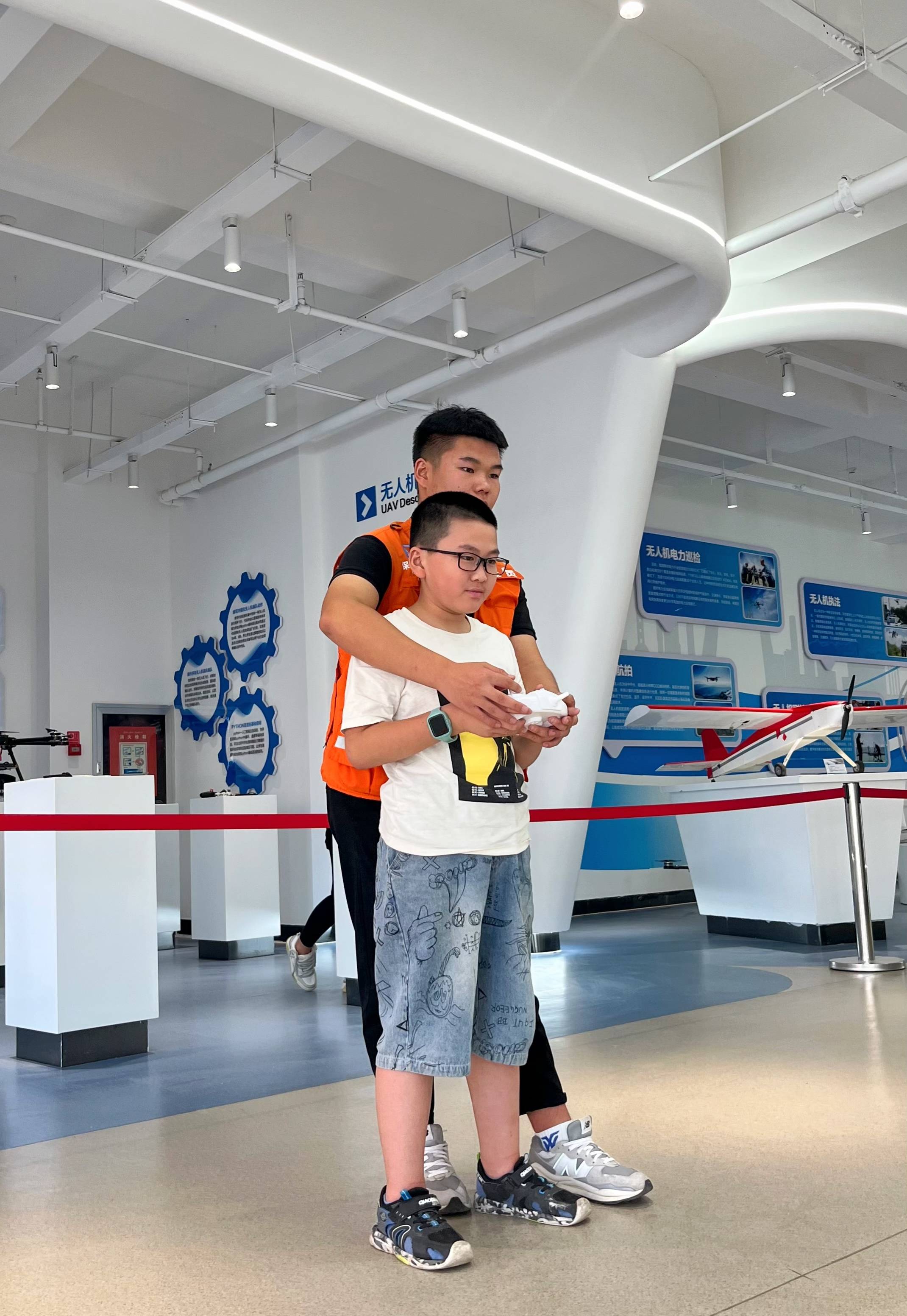 少兒無(wú)人機(jī)培訓(xùn)班