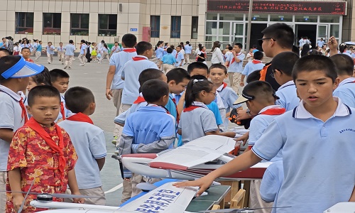 新疆無人機培訓：青少年低空經濟應用的新篇章