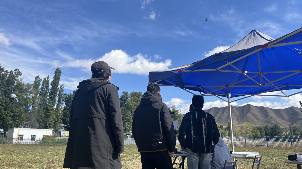 【新疆無(wú)人機(jī)培訓(xùn)】安全還是自由？探索無(wú)人機(jī)手動(dòng)與自動(dòng)飛行的利弊-保華潤(rùn)天航空