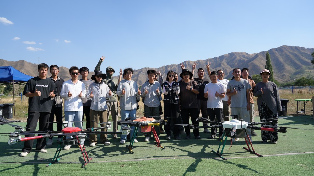 烏魯木齊無人機飛手培訓首選——保華潤天航空：考培一體的新疆03考點