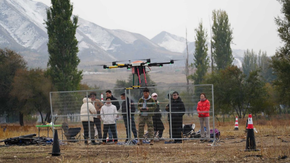 家門口的便捷考證地：新疆保華潤天航空無人機 03 考點